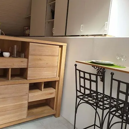 Apartmán Gare Et Commerces Sur Place *